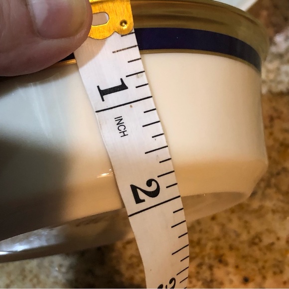 2 Lenox Blue Royale Fruit Dessert Bowls Retired Pattern - Picture 6 of 6